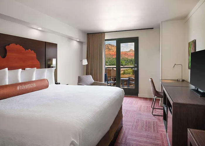 Aiden By Western Hotel 4*